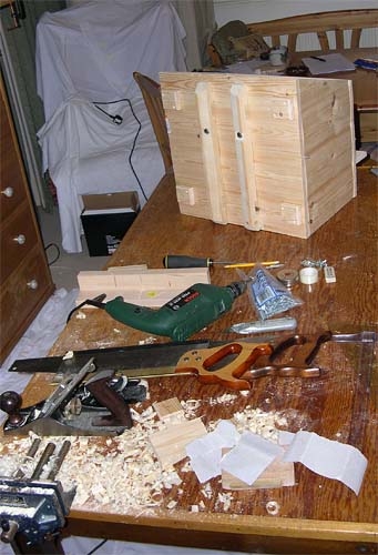 Tawny Owl, Strix aluco, nestbox, nest box, design, construction
